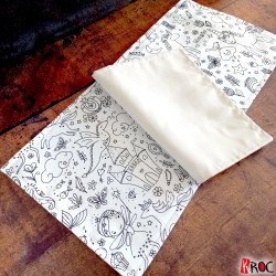 kroc peluche jeux enfant cahier coloriage tissu