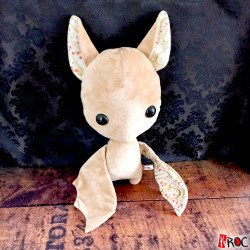 kroc peluche doudou moelleux chauve souris komète xxl japonais fleurs beige