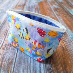 kroc peluche accessoire pochette poisson aquarium