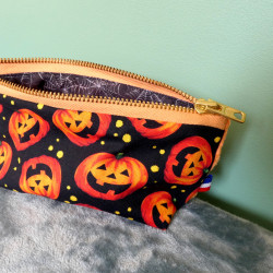 collection halloween kroc peluche trousse