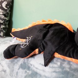 collection halloween kroc peluche dragon